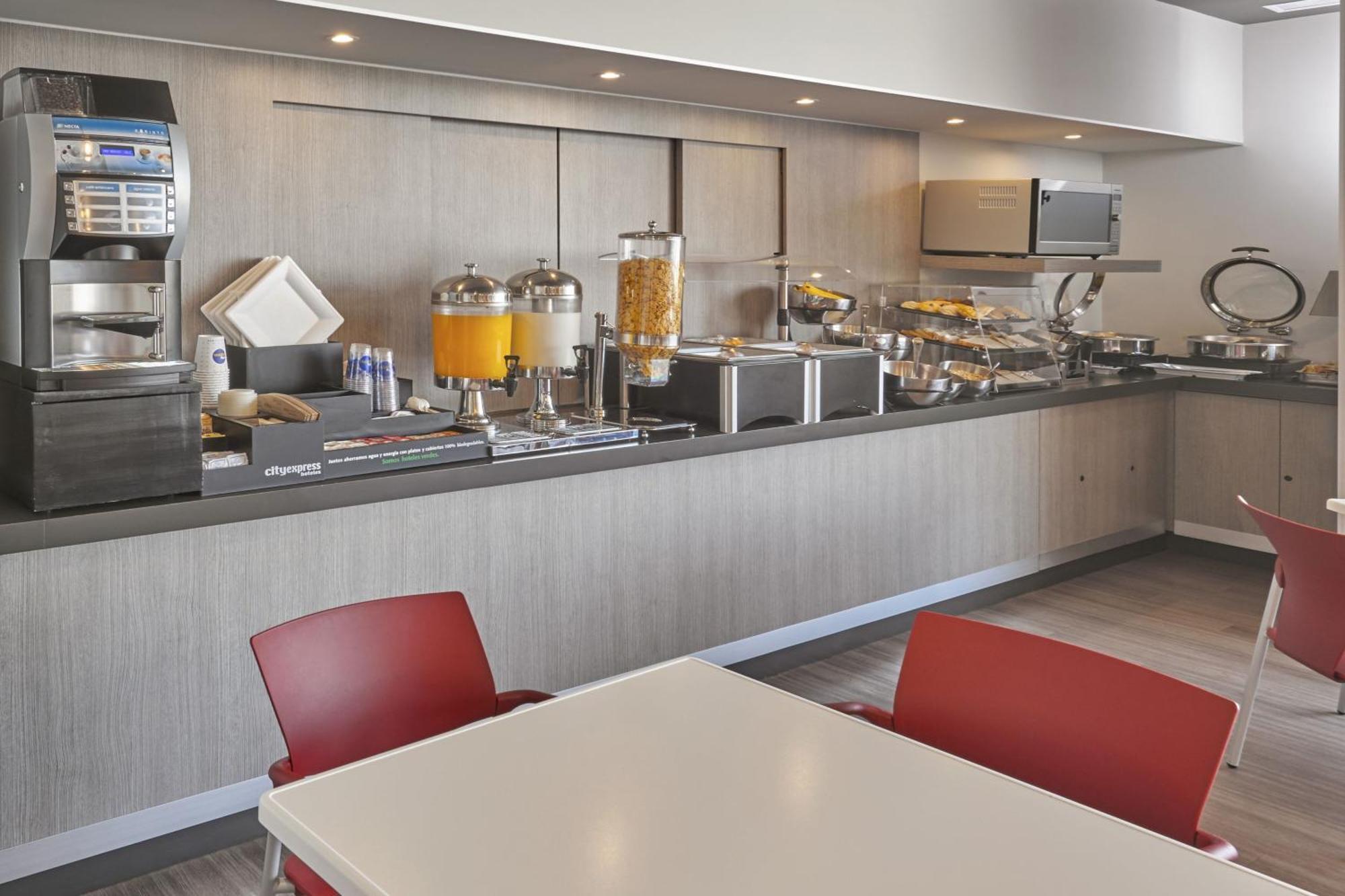 City Express Junior By Marriott Puebla Finsa Dış mekan fotoğraf