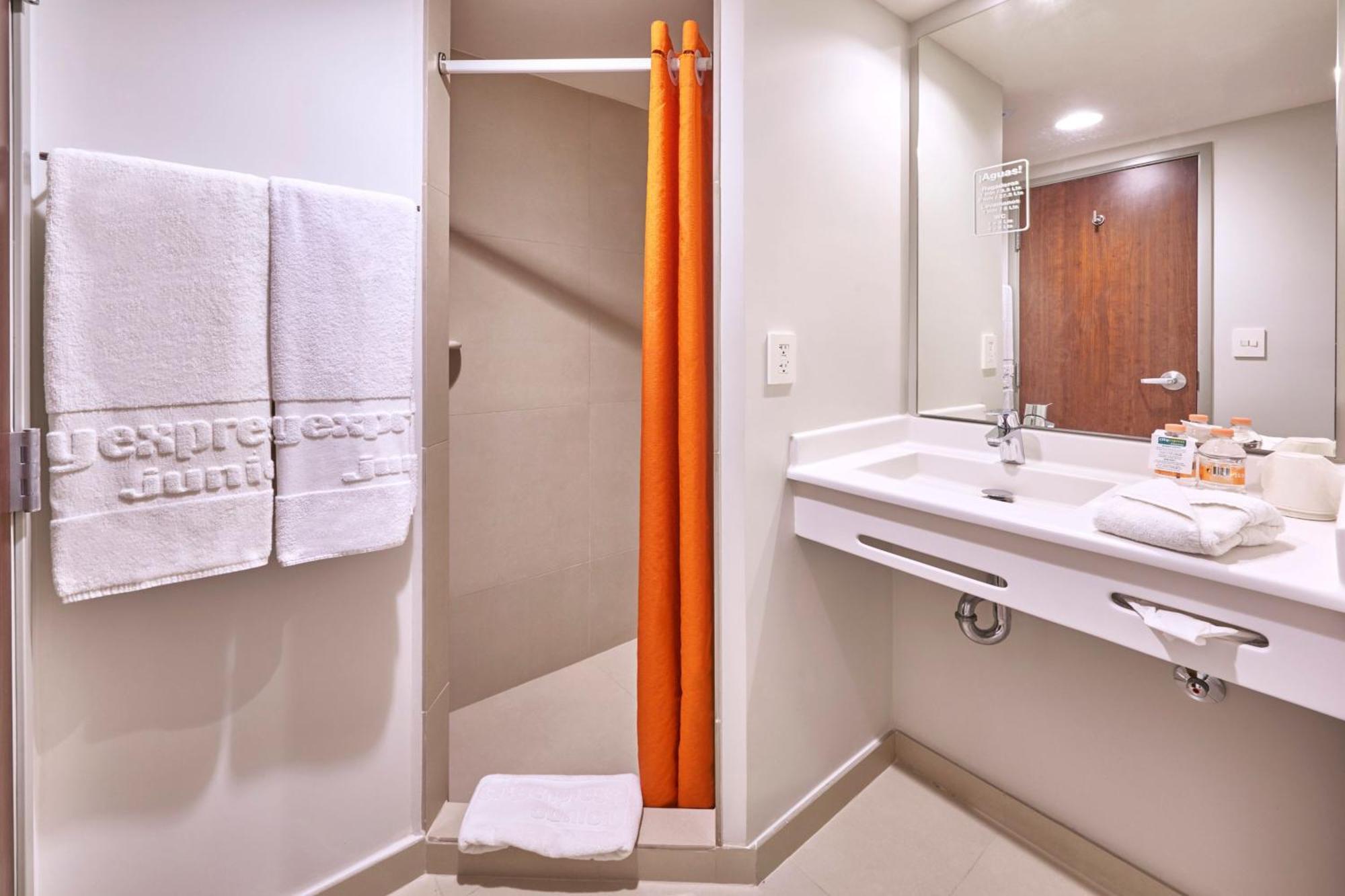 City Express Junior By Marriott Puebla Finsa Dış mekan fotoğraf