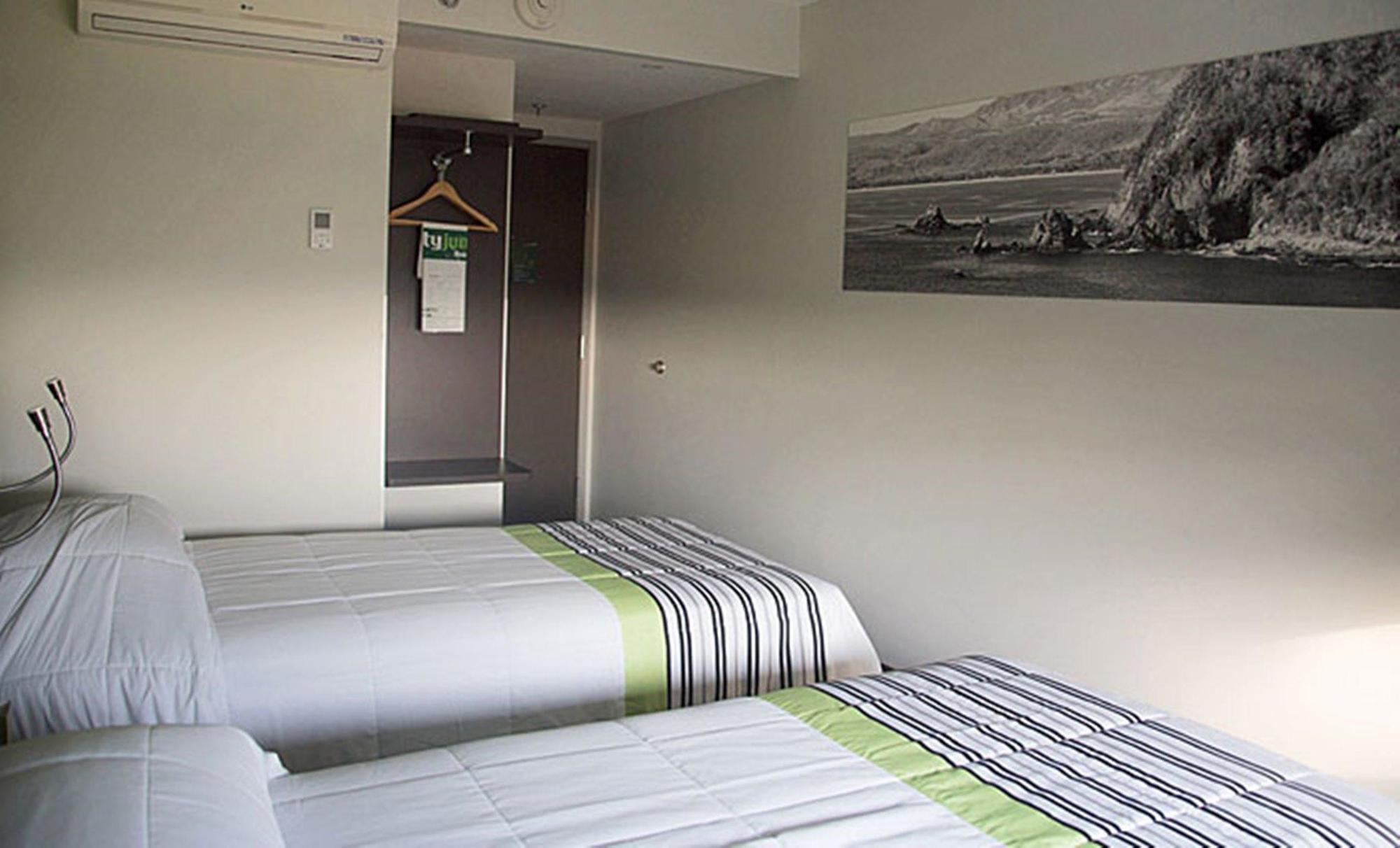 City Express Junior By Marriott Puebla Finsa Dış mekan fotoğraf